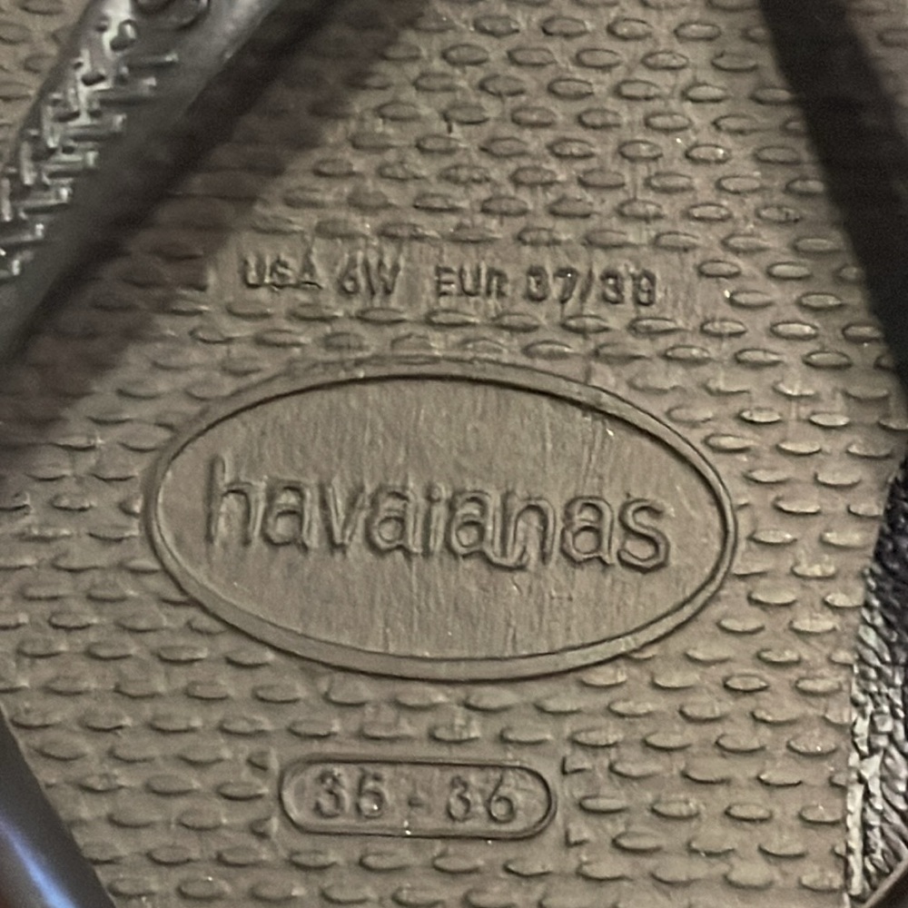 Havaianas Black Women’s flip flop size 6W US - Picture 3 of 8